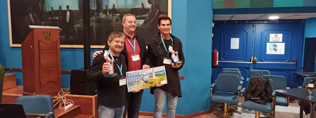 Campeones Grupo B Profe Pablo & Juan Santa Campeones Grupo B Profe Pablo & Juan Santa